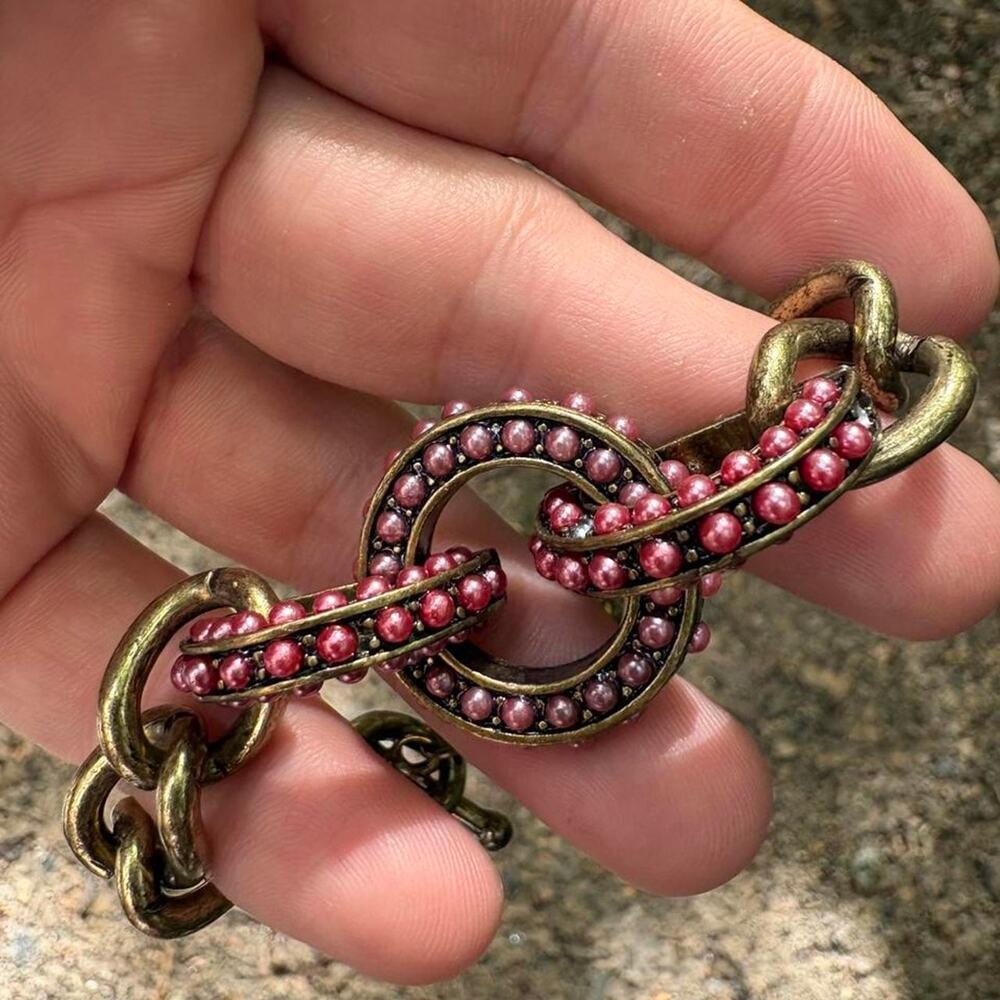 Vintage style chunky gold tone link bracelet